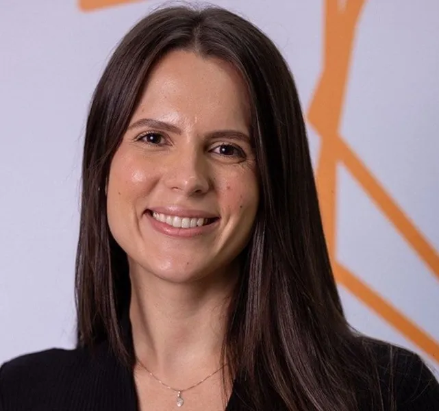 Engenheira da MRV, Carolline Peliarzzo Engenheira da MRV, Carolline Peliarzzo